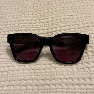 Costa Nusa Sunglasses with polarized lenses